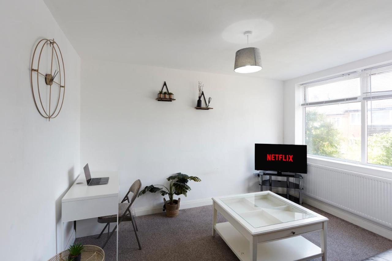 Spacious Home Close To City Centre Location Leeds  Eksteriør bilde